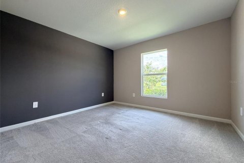 House in Lake Wales, Florida 4 bedrooms, 201.41 sq.m. № 2211557 - photo 10