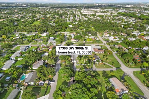 House in Homestead, Florida 4 bedrooms, 140.47 sq.m. № 1838647 - photo 9