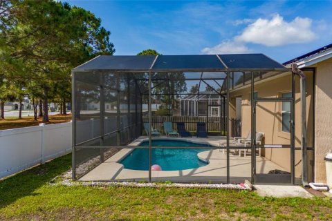 Casa en alquiler en Kissimmee, Florida, 3 dormitorios, 149.85 m2 № 1908193 - foto 22