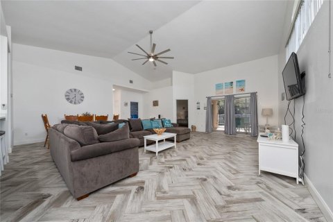 Casa en alquiler en Kissimmee, Florida, 3 dormitorios, 149.85 m2 № 1908193 - foto 27