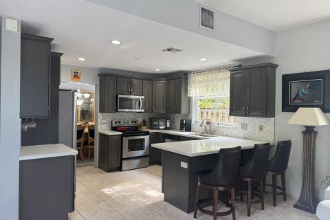 Villa ou maison à vendre à Cooper City, Floride: 4 chambres, 238.94 m2 № 2082264 - photo 8