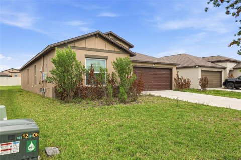Casa en venta en Plant City, Florida, 4 dormitorios, 179.77 m2 № 2222687 - foto 4