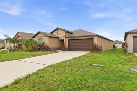 Casa en venta en Plant City, Florida, 4 dormitorios, 179.77 m2 № 2222687 - foto 3