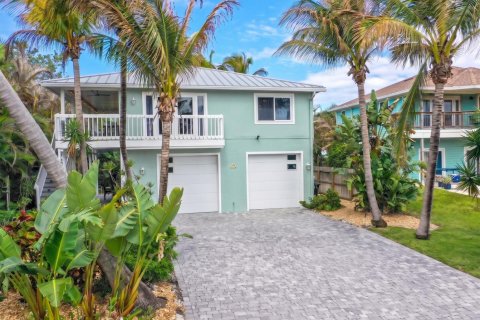 Propiedad comercial en venta en St. Lucie, Florida, 147.71 m2 № 2085359 - foto 4
