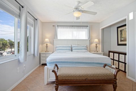 Propiedad comercial en venta en St. Lucie, Florida, 147.71 m2 № 2085359 - foto 16