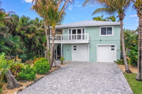 Propiedad comercial en venta en St. Lucie, Florida, 147.71 m2 № 2085359 - foto 3
