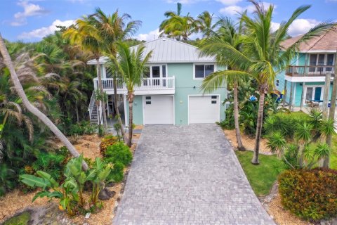 Propiedad comercial en venta en St. Lucie, Florida, 147.71 m2 № 2085359 - foto 2