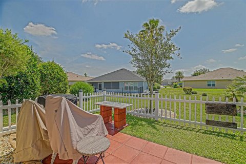 House in Summerfield, Florida 3 bedrooms, 159.61 sq.m. № 1740993 - photo 23