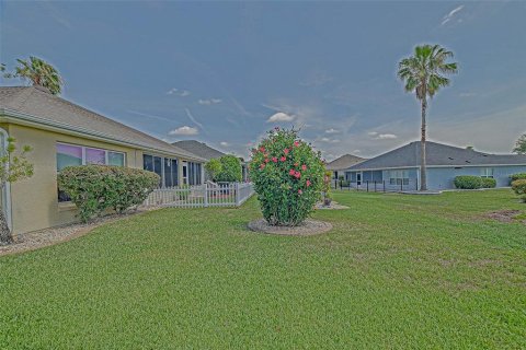 House in Summerfield, Florida 3 bedrooms, 159.61 sq.m. № 1740993 - photo 13