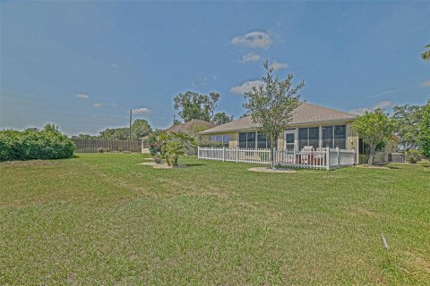 House in Summerfield, Florida 3 bedrooms, 159.61 sq.m. № 1740993 - photo 16