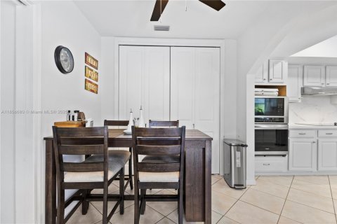 Casa en venta en Palmetto Bay, Florida, 4 dormitorios, 235.88 m2 № 1878892 - foto 20
