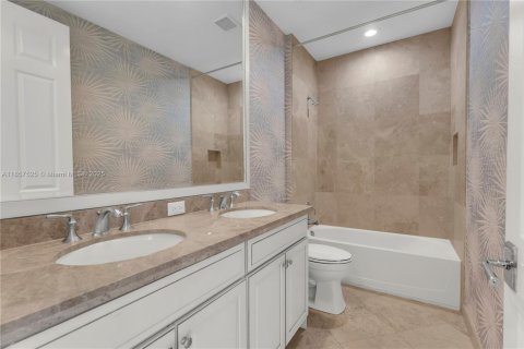 Condominio en venta en North Palm Beach, Florida, 3 dormitorios, 178.37 m2 № 1960834 - foto 15