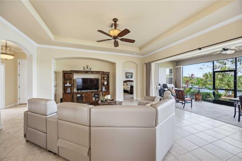House in Laurel, Florida 3 bedrooms, 150.59 sq.m. № 2113985 - photo 14