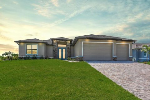 Casa en venta en Port Charlotte, Florida, 4 dormitorios, 187.01 m2 № 1777052 - foto 1