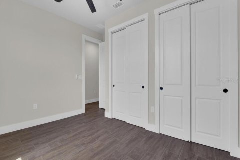Casa en venta en Port Charlotte, Florida, 4 dormitorios, 187.01 m2 № 1777052 - foto 27