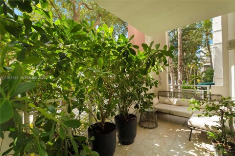 Condominio en alquiler en Miami Beach, Florida, 2 dormitorios, 103.12 m2 № 2041489 - foto 22