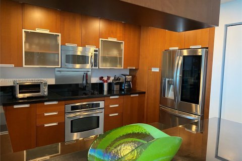 Condominio en alquiler en North Bay Village, Florida, 2 dormitorios, 162.86 m2 № 1988040 - foto 14