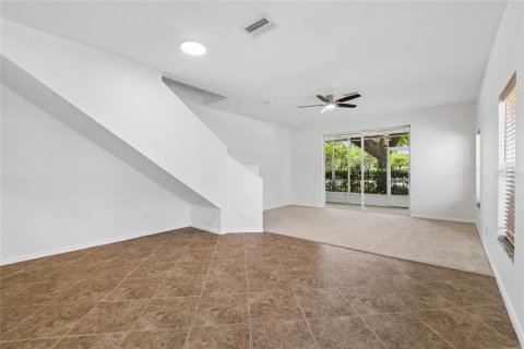 Townhouse in Riverview, Florida 3 bedrooms, 143.72 sq.m. № 2157674 - photo 15