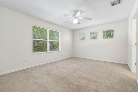 Townhouse in Riverview, Florida 3 bedrooms, 143.72 sq.m. № 2157674 - photo 25