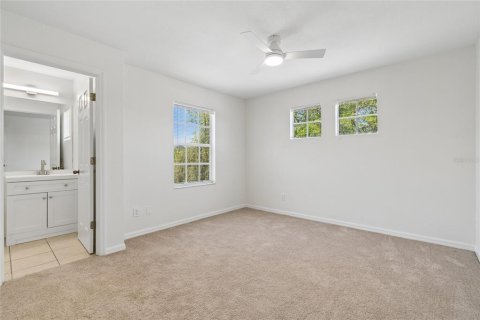 Townhouse in Riverview, Florida 3 bedrooms, 143.72 sq.m. № 2157674 - photo 19