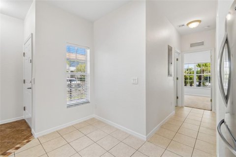 Townhouse in Riverview, Florida 3 bedrooms, 143.72 sq.m. № 2157674 - photo 10