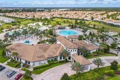Снять в аренду виллу или дом в Фор-Корнерс, Флорида 1 комната, 238.85м2, № 1919224 - фото 24