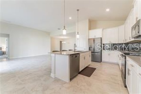 Снять в аренду виллу или дом в Фор-Корнерс, Флорида 1 комната, 238.85м2, № 1919224 - фото 12