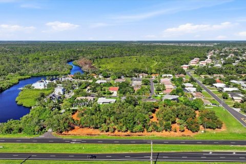Immobilier commercial à Osprey, Floride № 2108581