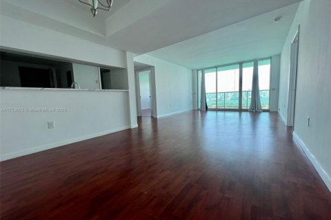 Appartement à louer à Miami Beach, Floride: 2 chambres, 100.15 m2 № 1864725 - photo 2