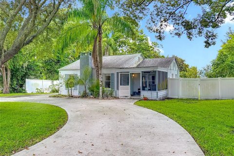 Villa ou maison à louer à Altamonte Springs, Floride: 2 chambres, 81.38 m2 № 1901524 - photo 2