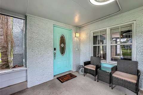 Villa ou maison à louer à Altamonte Springs, Floride: 2 chambres, 81.38 m2 № 1901524 - photo 8