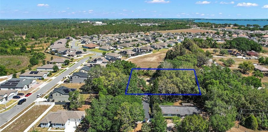Terreno en Howey-in-the-Hills, Florida № 1722520