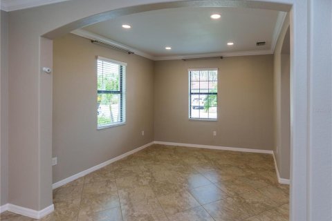 House in Naples, Florida 5 bedrooms, 300.45 sq.m. № 2258526 - photo 15