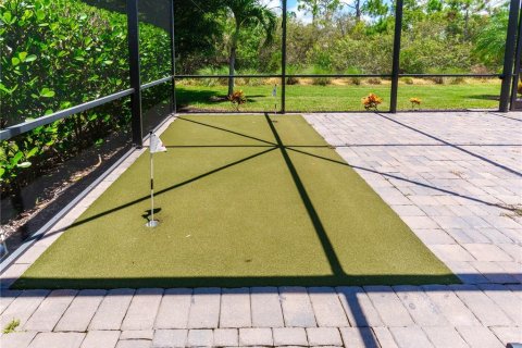 House in Naples, Florida 5 bedrooms, 300.45 sq.m. № 2258526 - photo 26
