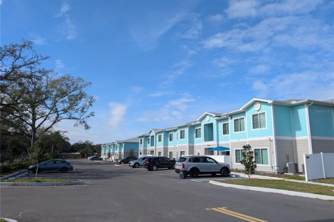 Appartement à Tampa, Floride 2 chambres, 93.65 m2 № 2105895