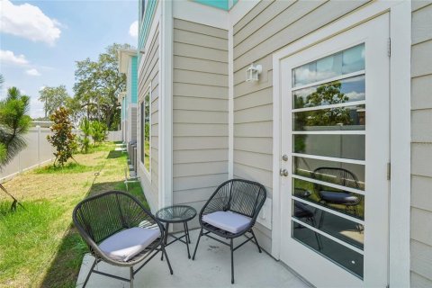 Appartement à louer à Tampa, Floride: 2 chambres, 93.65 m2 № 2105895 - photo 10