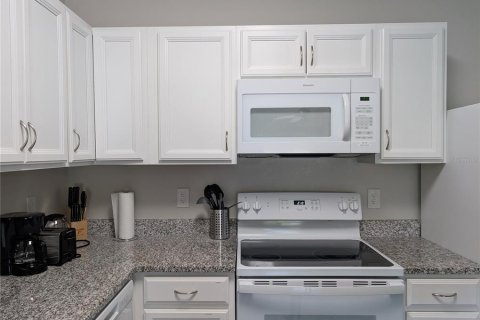 Appartement à louer à Tampa, Floride: 2 chambres, 93.65 m2 № 2105895 - photo 3