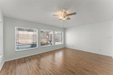Villa ou maison à vendre à Ocoee, Floride: 4 chambres, 185.06 m2 № 2421664 - photo 18