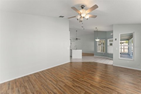 Villa ou maison à vendre à Ocoee, Floride: 4 chambres, 185.06 m2 № 2421664 - photo 19