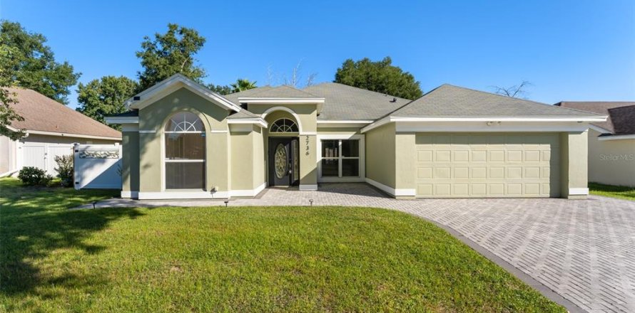 Villa ou maison à Ocoee, Floride 4 chambres, 185.06 m2 № 2421664