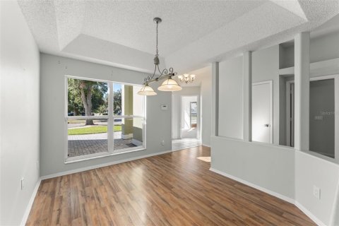 Villa ou maison à vendre à Ocoee, Floride: 4 chambres, 185.06 m2 № 2421664 - photo 5