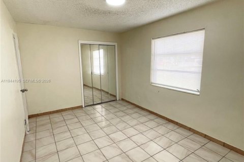 Casa en venta en Miramar, Florida, 4 dormitorios, 163.69 m2 № 2000679 - foto 7