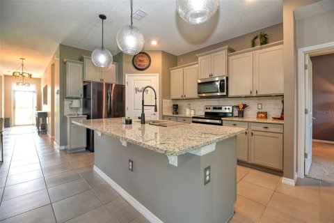 House in Ocala, Florida 3 bedrooms, 168.25 sq.m. № 1793461 - photo 12