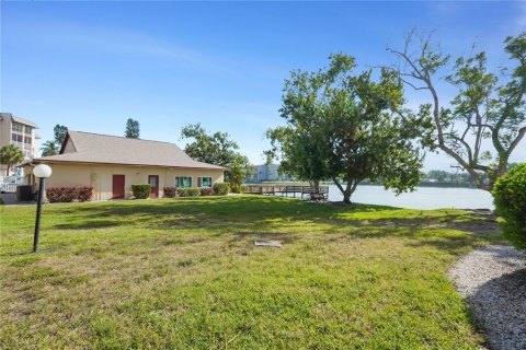 Condo in Bradenton, Florida, 1 bedroom № 2109709