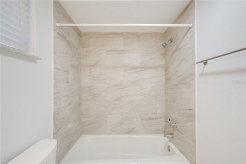 Condo in Bradenton, Florida, 1 bedroom № 2109709 - photo 18