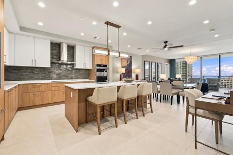 Copropriété à vendre à Saint Petersburg, Floride: 2 chambres, 179.77 m2 № 2400142 - photo 4