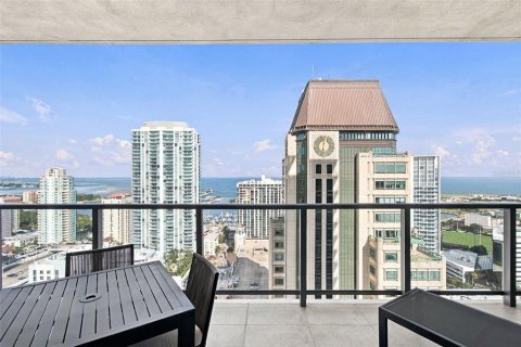 Copropriété à vendre à Saint Petersburg, Floride: 2 chambres, 179.77 m2 № 2400142 - photo 10