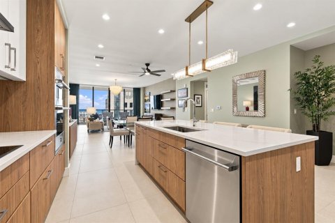 Copropriété à vendre à Saint Petersburg, Floride: 2 chambres, 179.77 m2 № 2400142 - photo 5