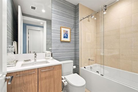 Copropriété à vendre à Saint Petersburg, Floride: 2 chambres, 179.77 m2 № 2400142 - photo 17