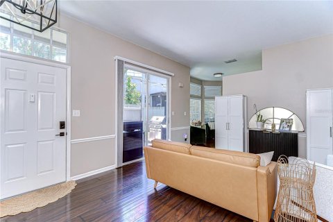 Touwnhouse à vendre à Tampa, Floride: 2 chambres, 139.73 m2 № 1912122 - photo 10